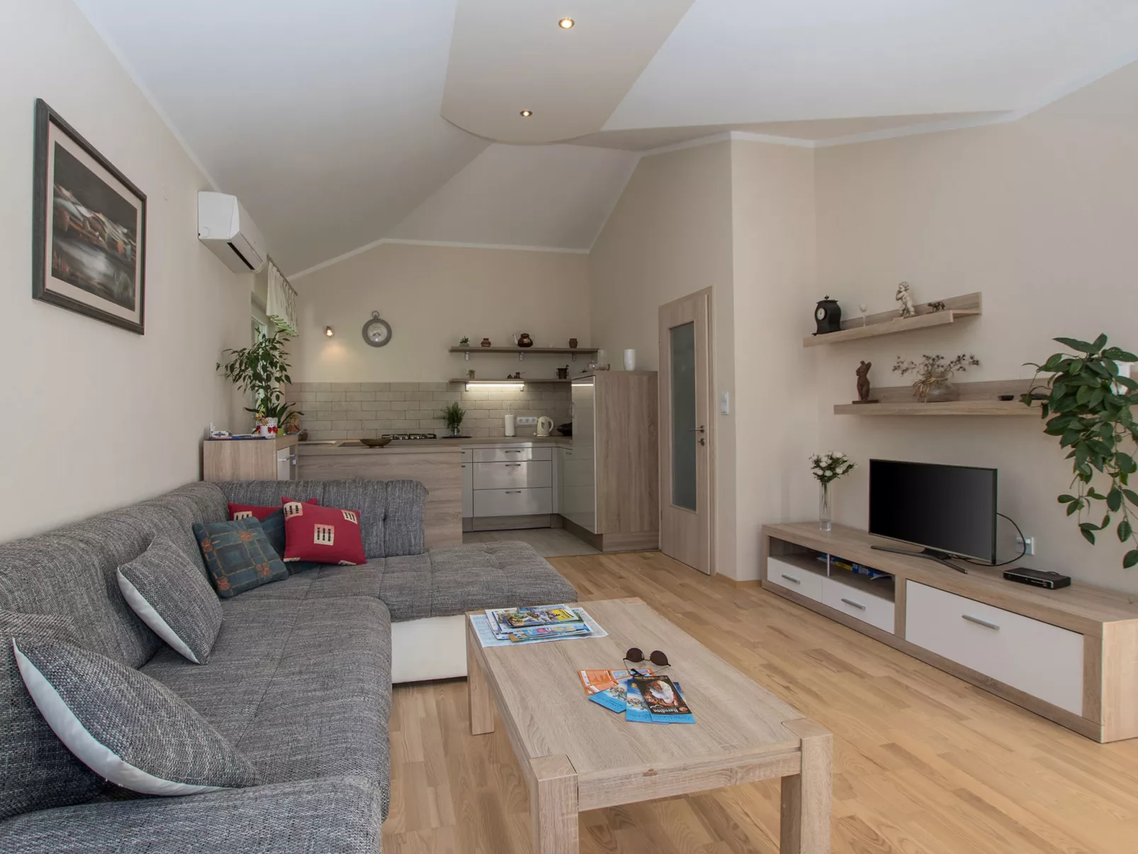 House 1276 - Drinnen