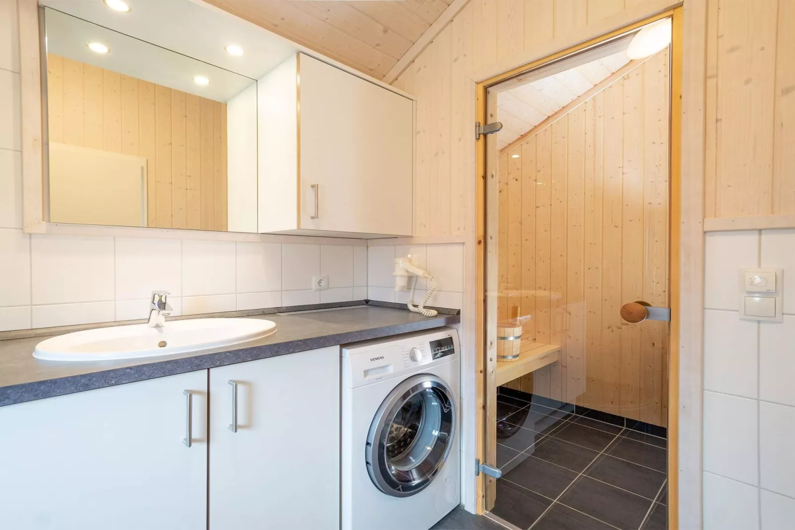 Escapade en bord de mer Baltique avec sauna privé - Intérieur