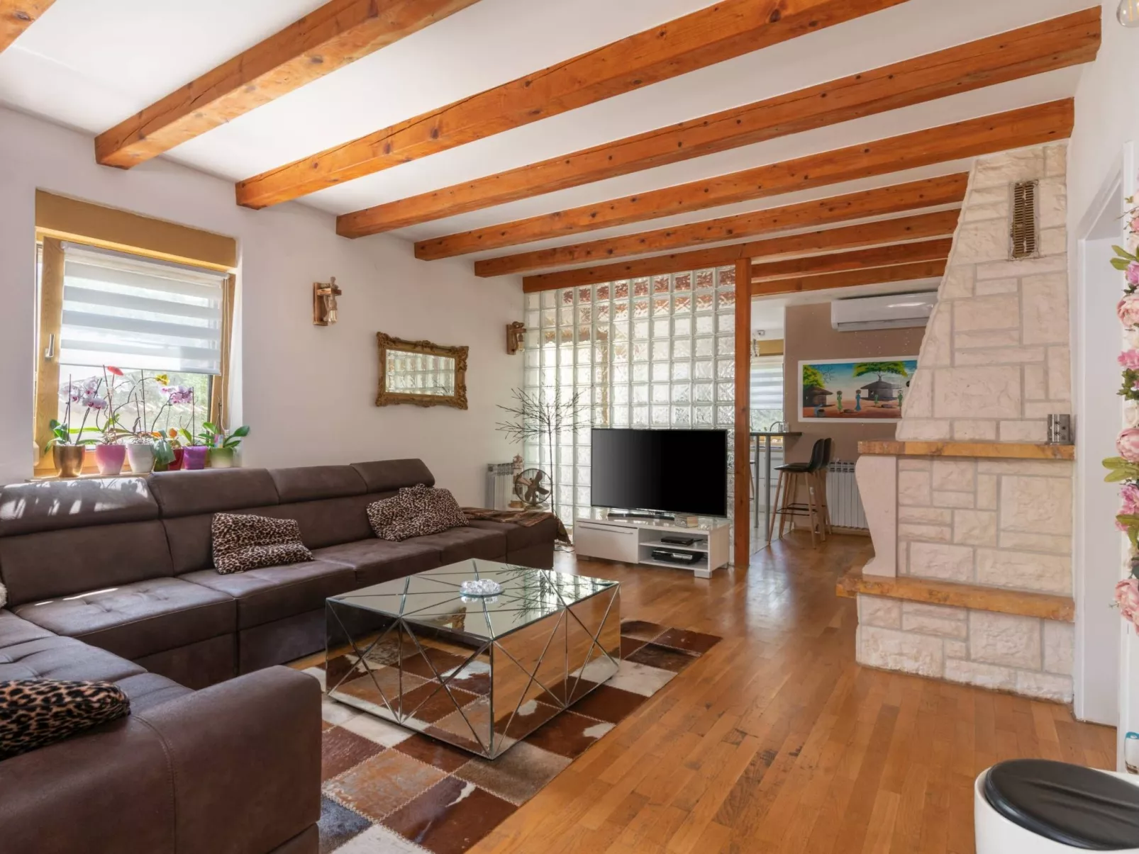 Villa Sunshine - Image-tags.info
