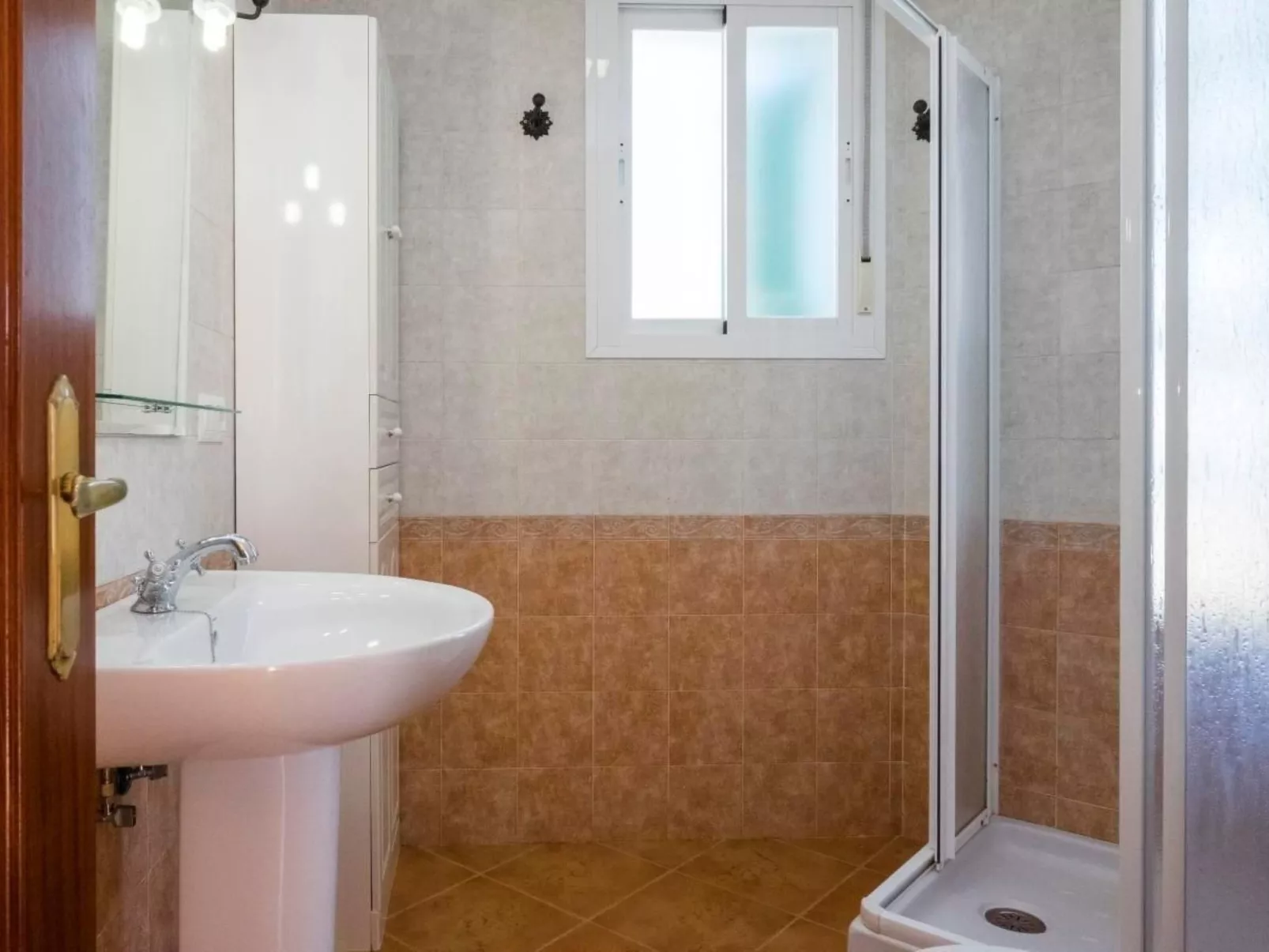 "Jaén" mit Gemeinschaftspool in einem andalusischen "Cortijo" in Chilches - Drinnen