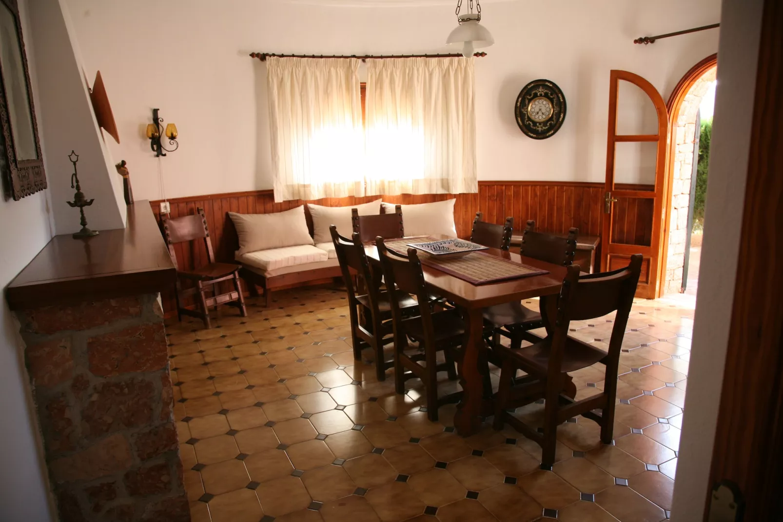 La Vila - Dining room