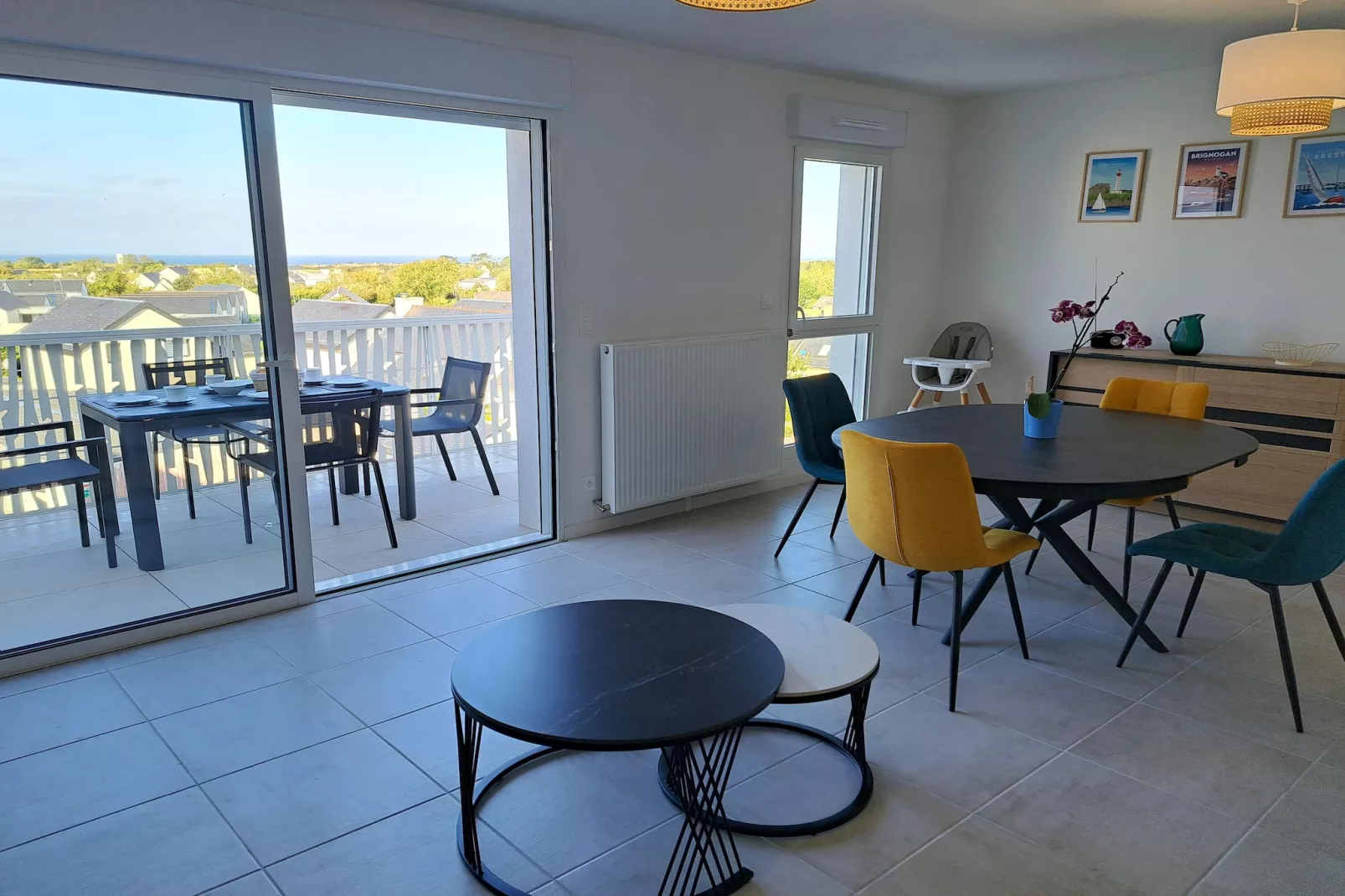 Ferienwohnung in Pouarzel - Wohnzimmer