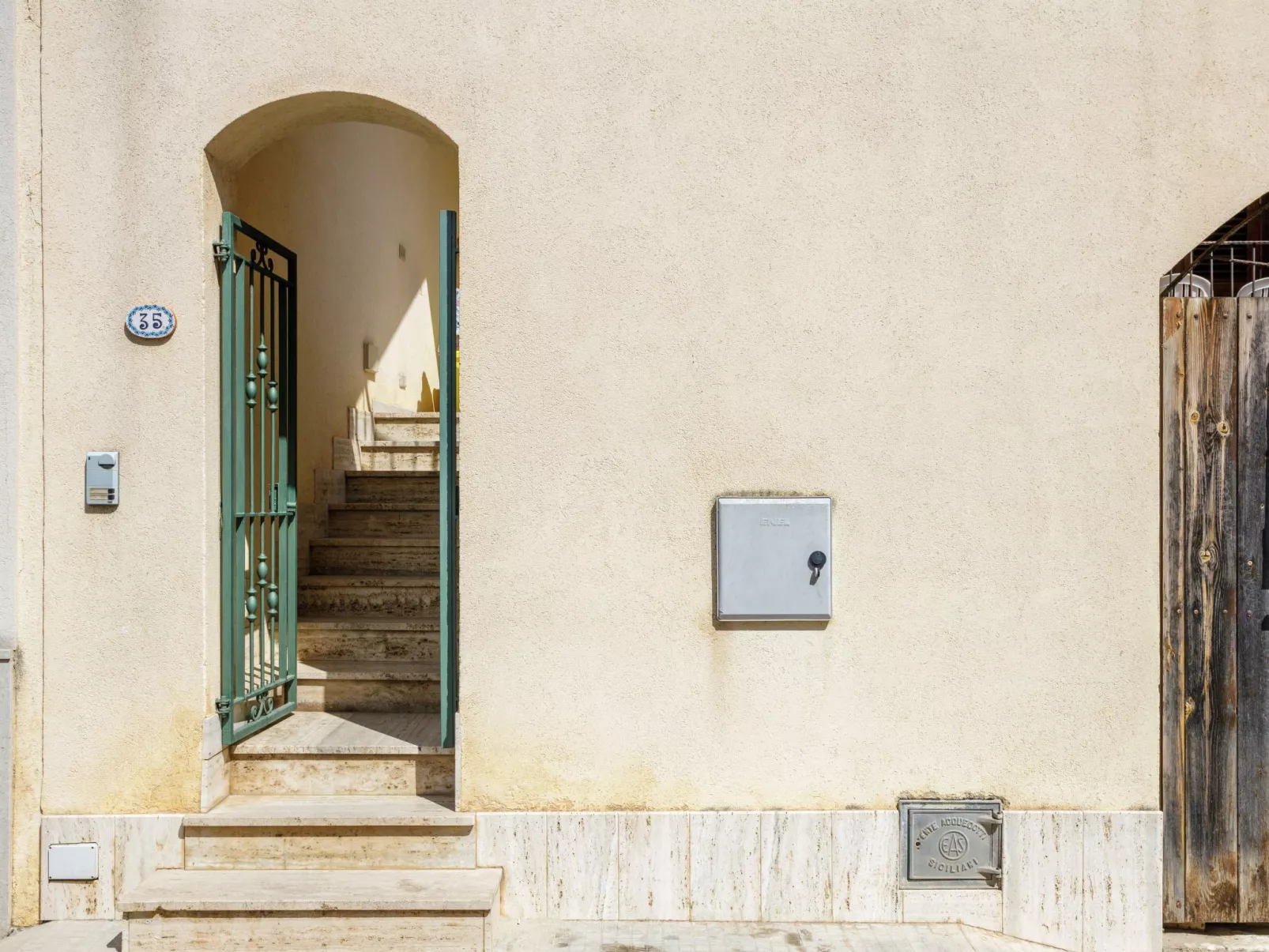 Giardini Gaia-Outside