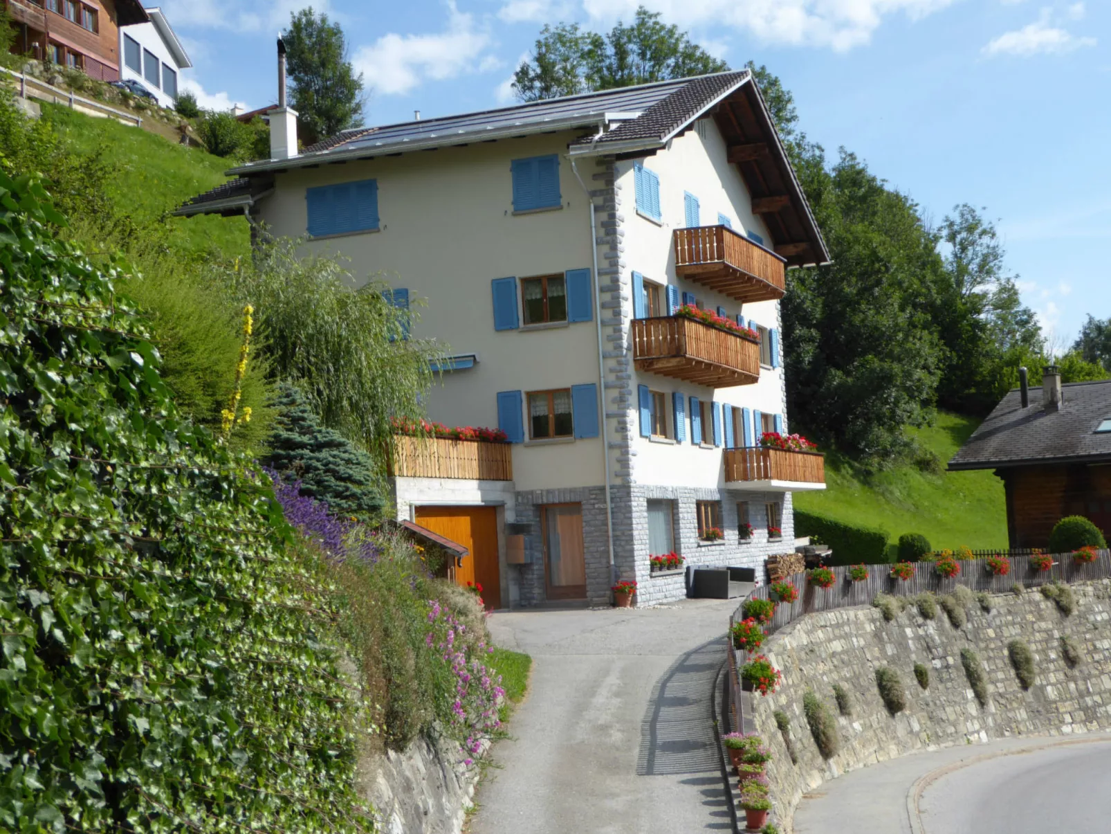 Dado Casanova, Cumbel, (Cumbel). - Draußen