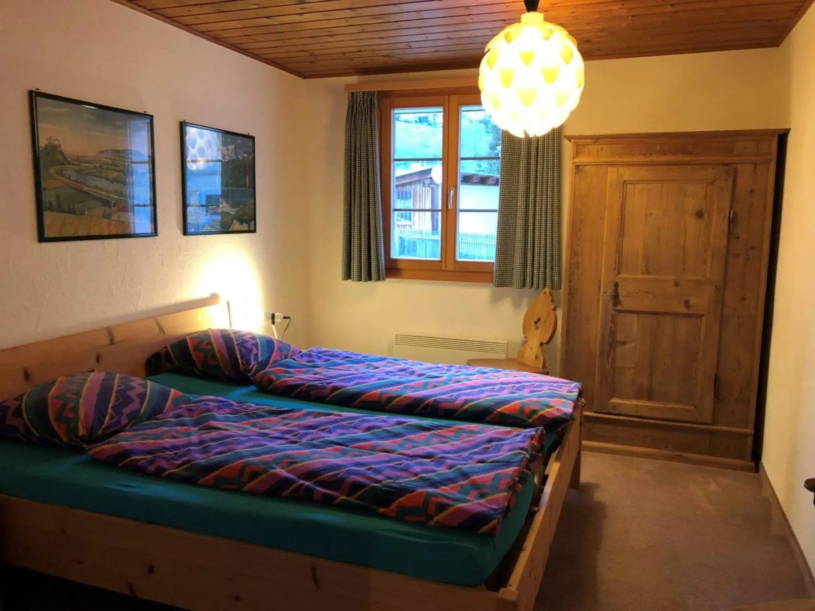 Mugliner 117A, (Ftan). - Inside