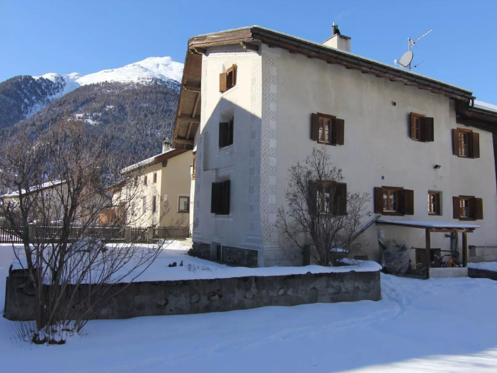 Chasa Städler, (Zernez). - Draußen
