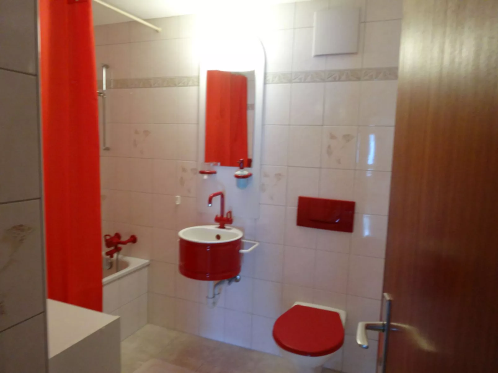 Tgea Beala Vesta, (Lohn). - Inside