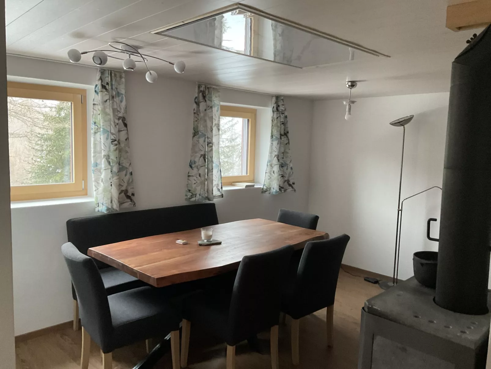 Traunter Lareschs, (Feldis). - Inside