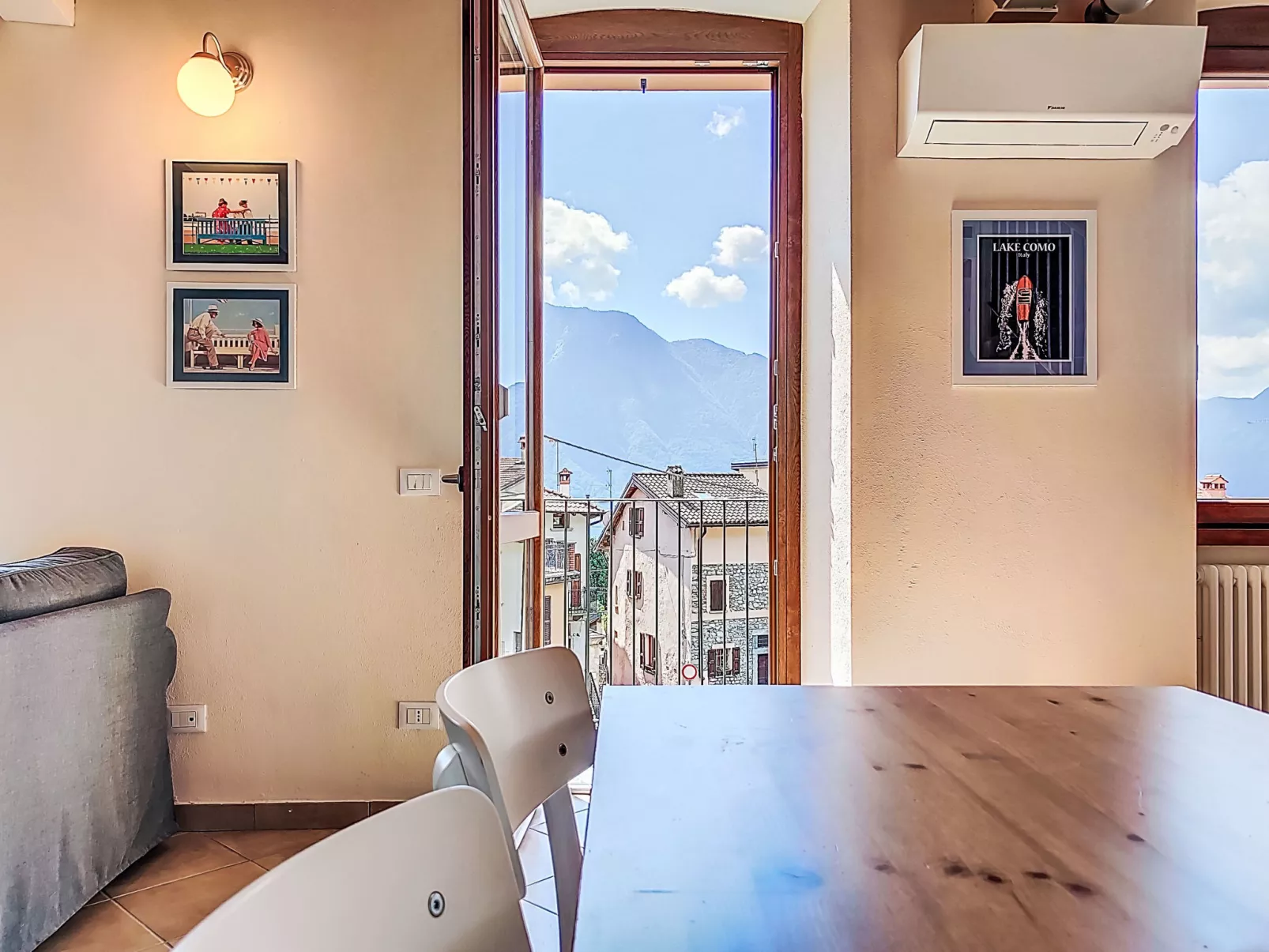 La Terza Casa - Inside