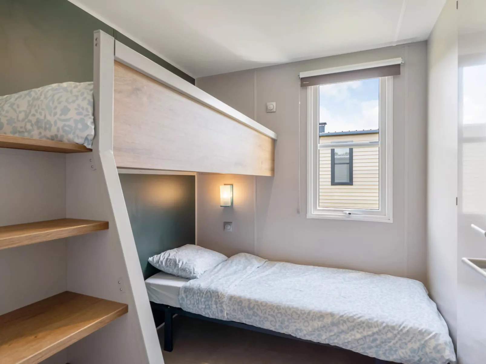 Camping Papillon Bouillon - Vakantiehuis Premium - Drinnen
