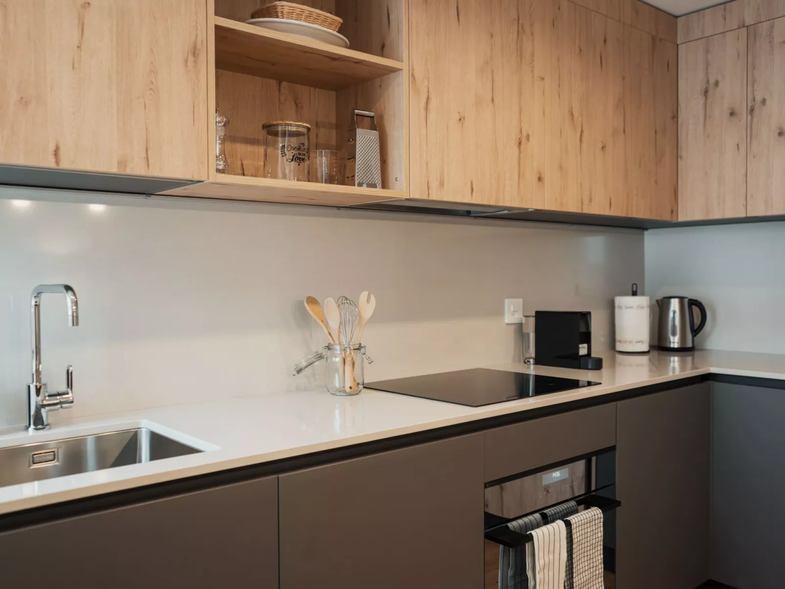 Alpine Apartments, (San Bernardino). - Drinnen