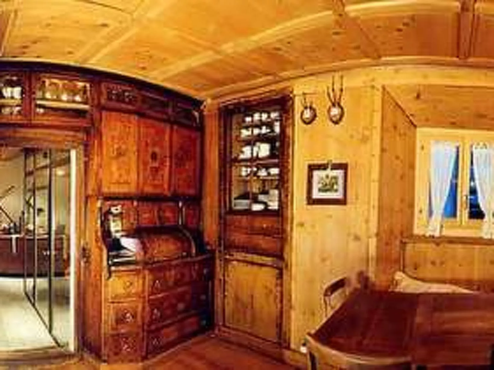 CHASA VEGLIA, (Sent) - Dedans