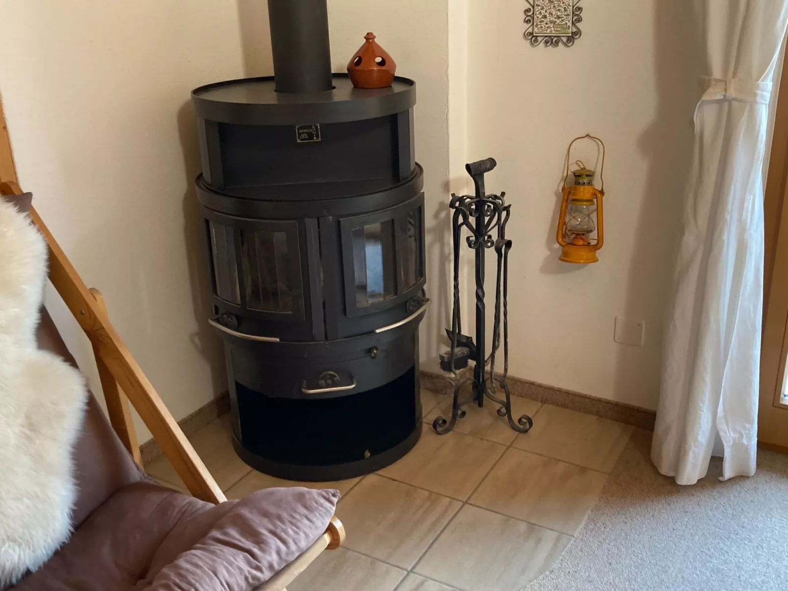 Bim Chappeli, Obersaxen-Affeier, (Obersaxen). - Drinnen