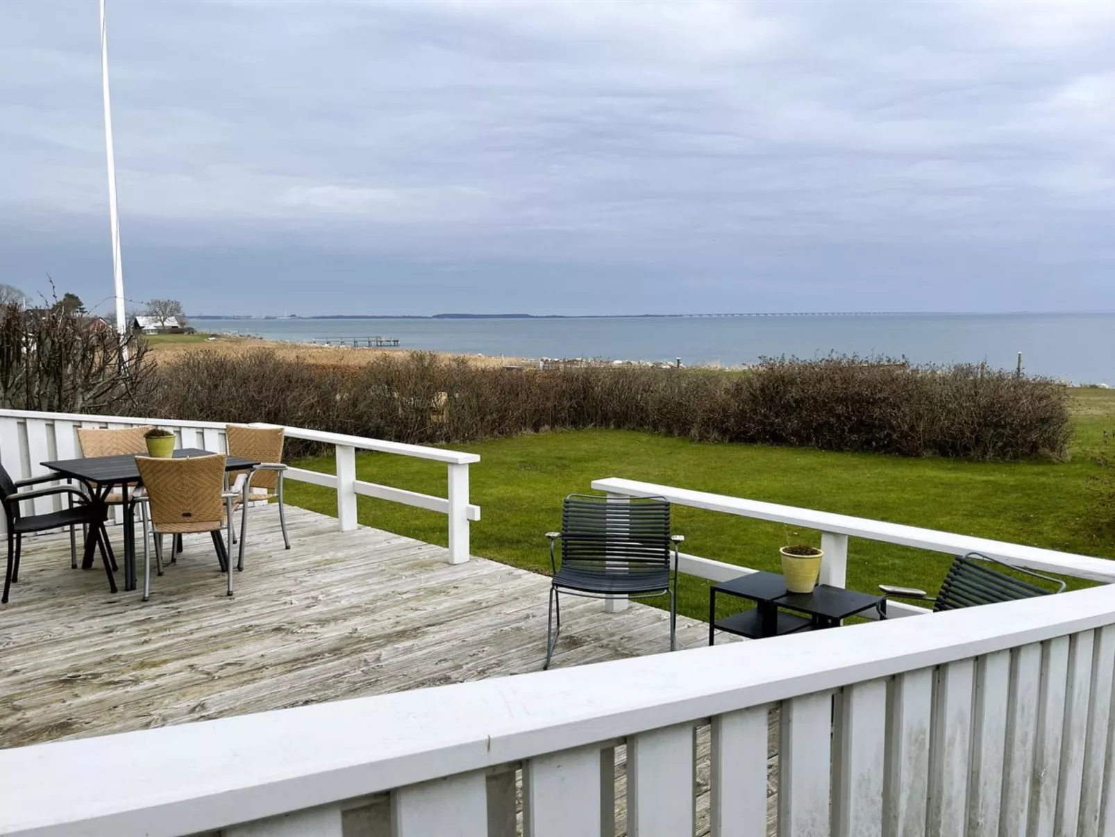 "Edla" - 35m from the sea - Outside