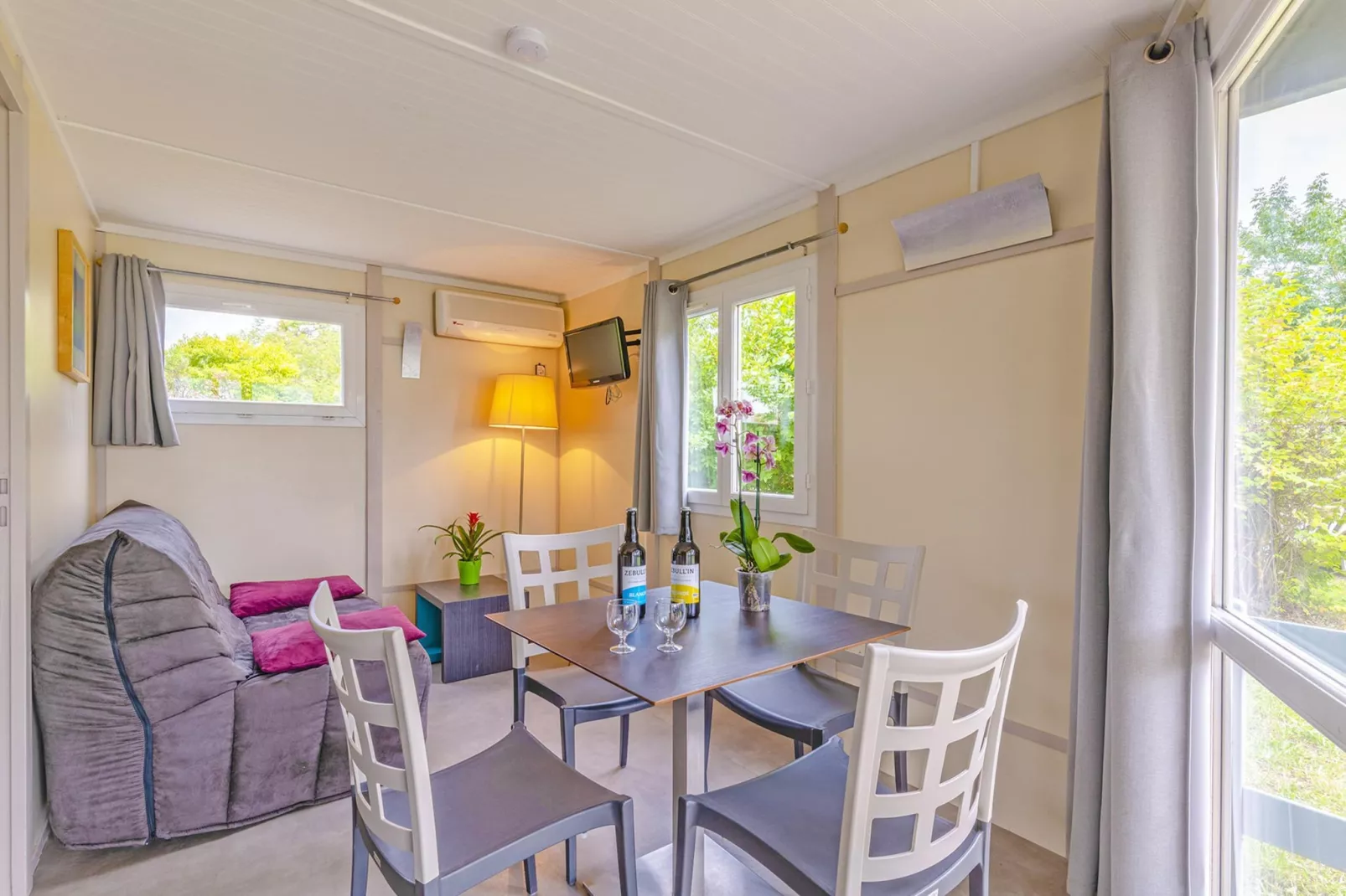 Port Lalande COTTAGE 4 pers. OTA - Dining room