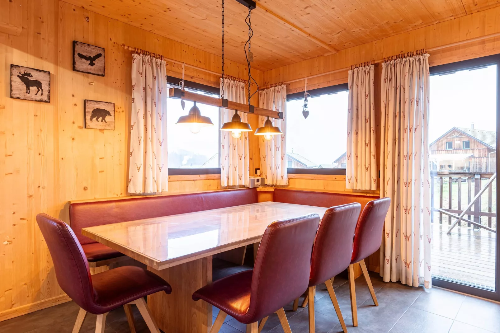 Almdorf Hohentauern 47 - Dining room