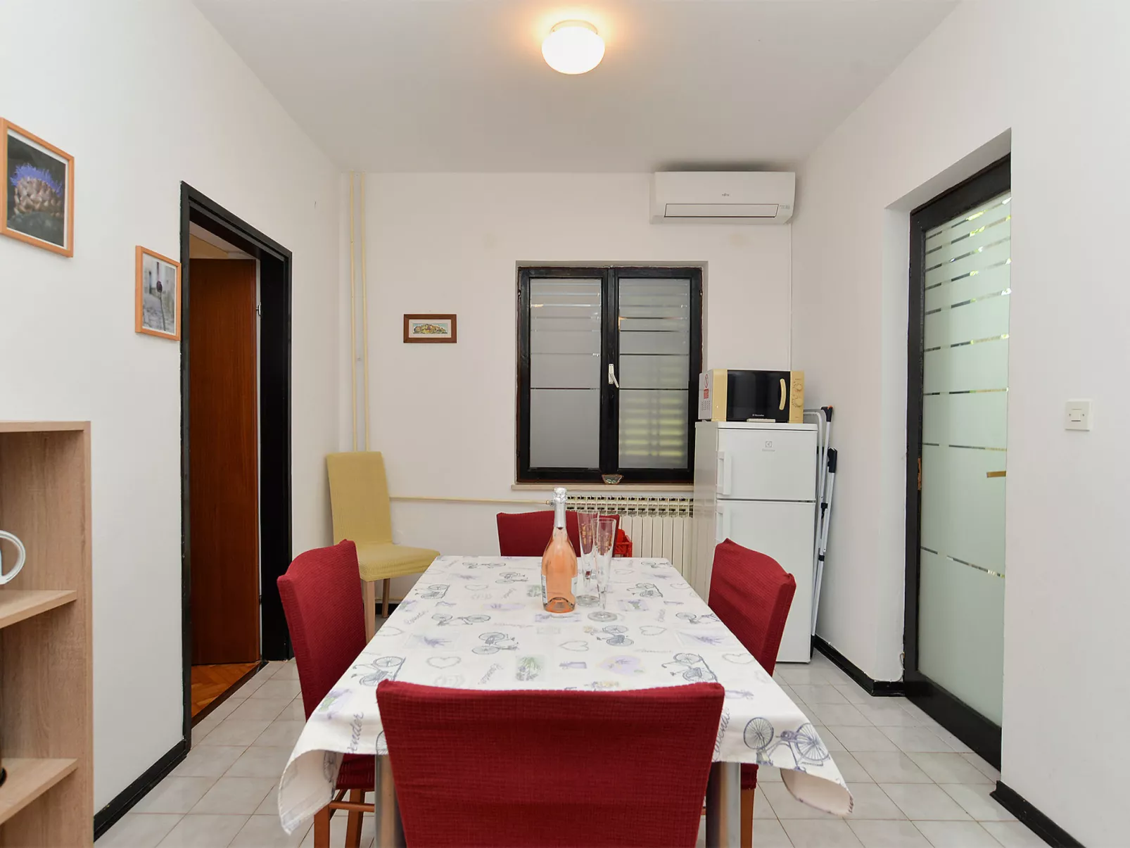 Apartment 442 - Drinnen