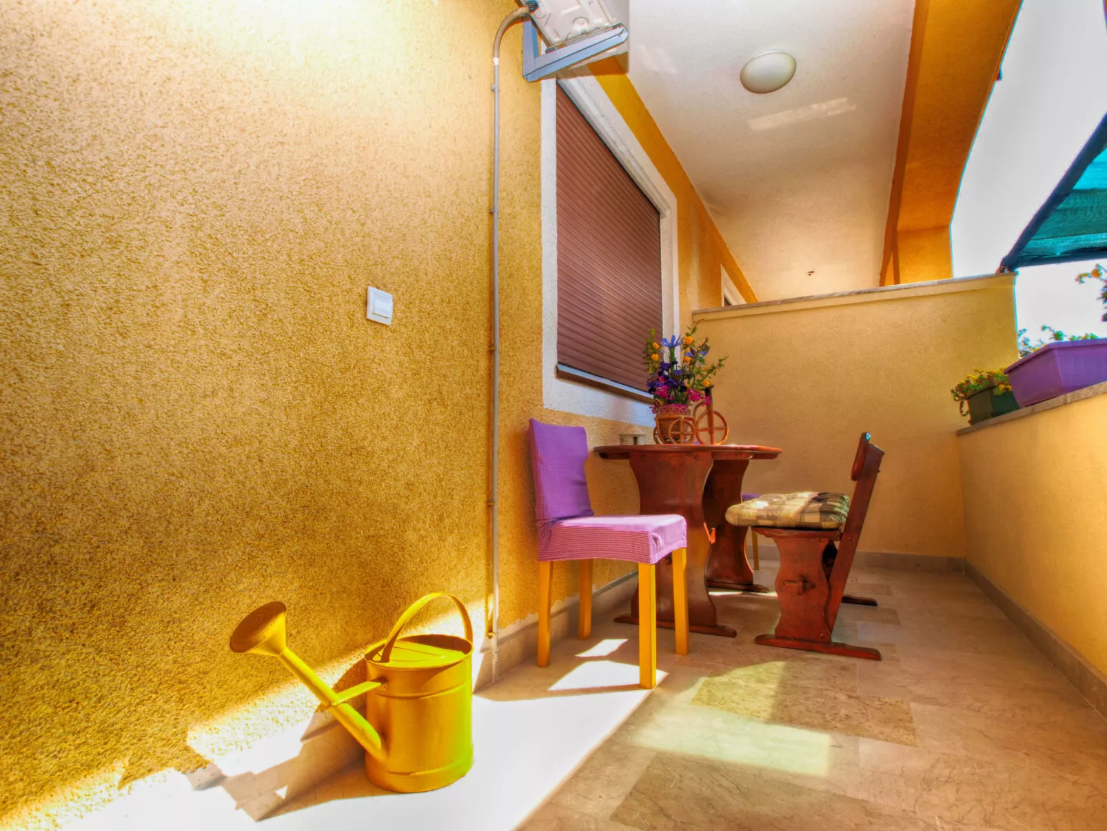 Apartment 1200 - Inside