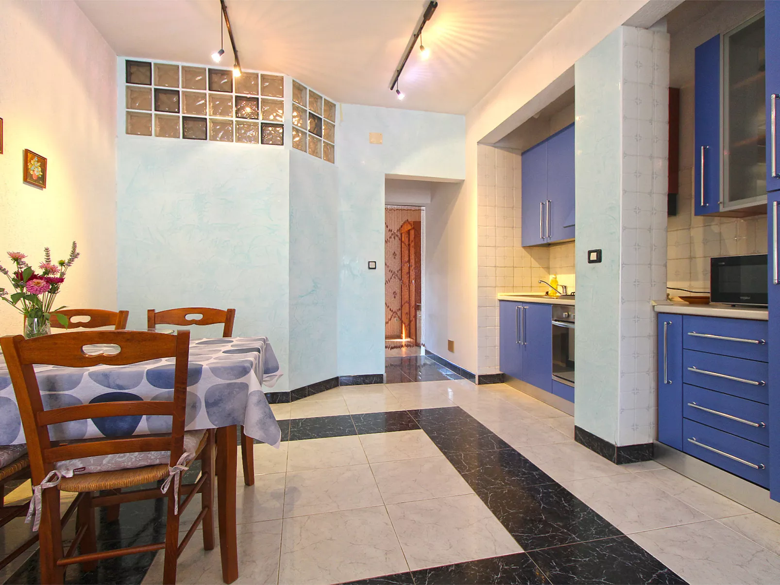Apartment 2281 - Inside