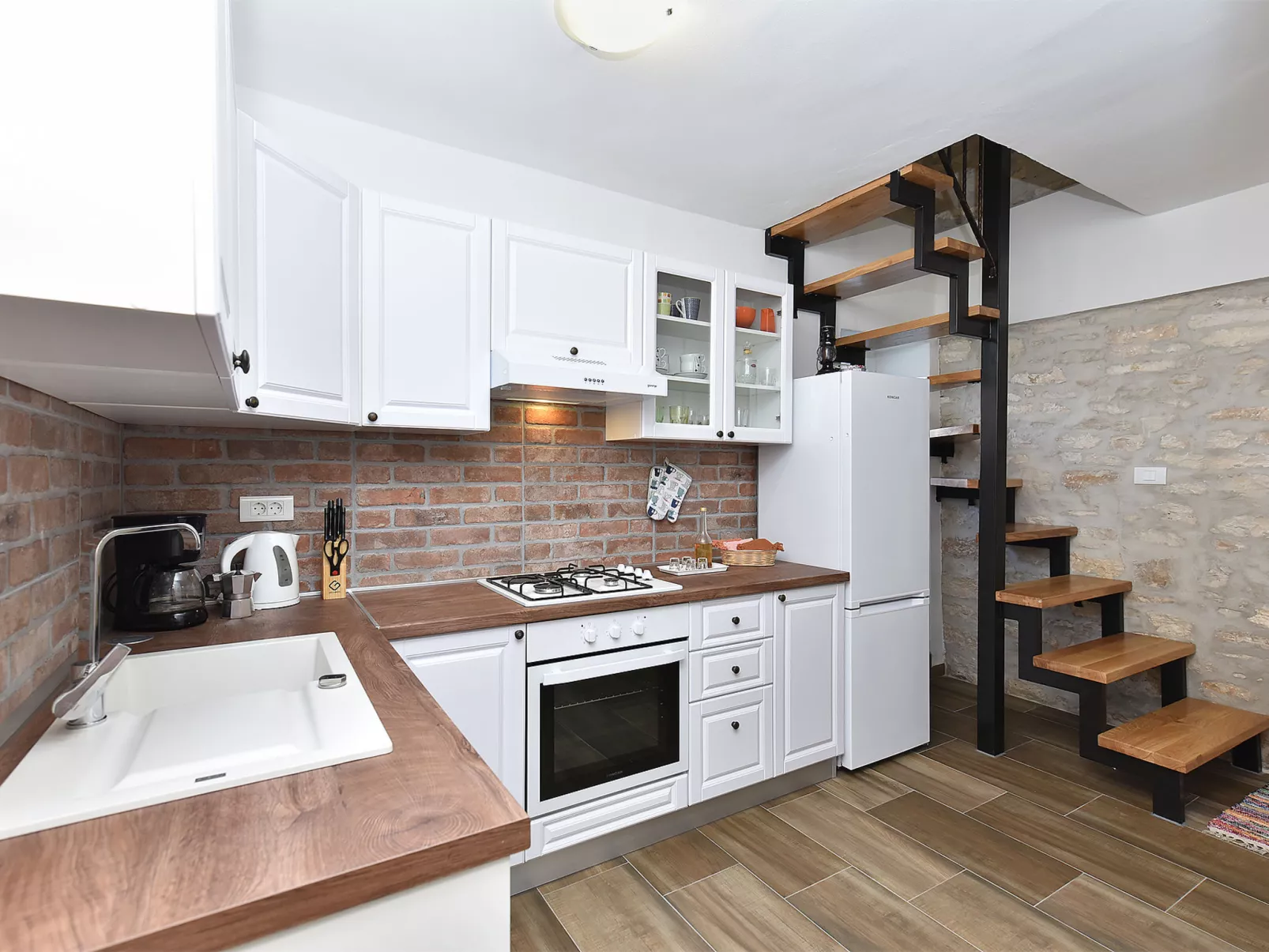 House 2214 - Inside