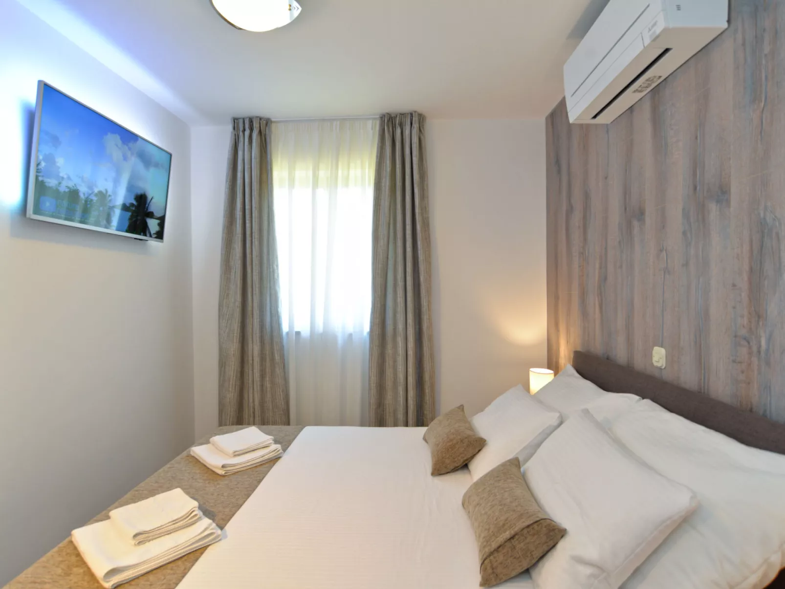 Apartment 1299 - Inside