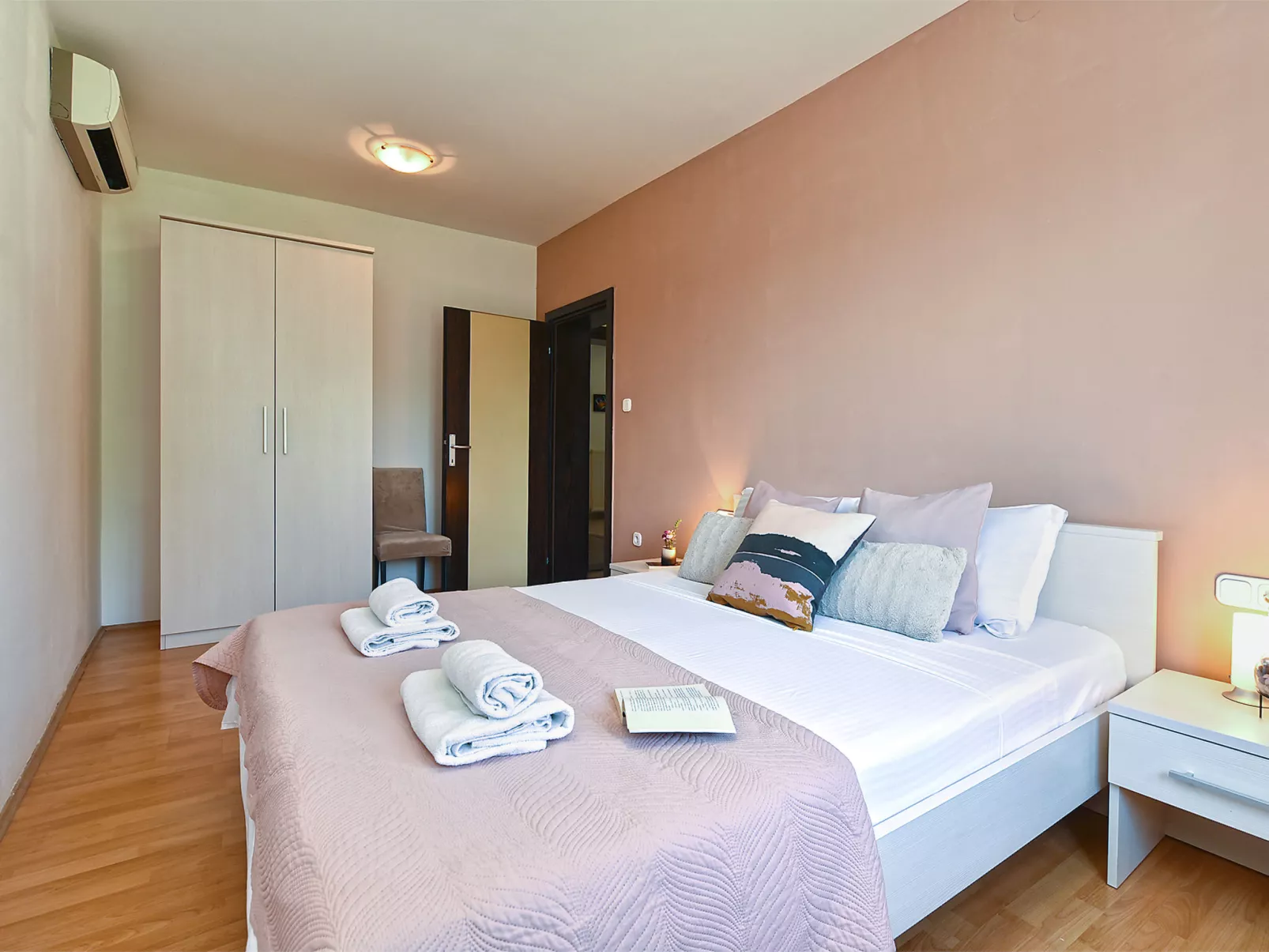 Villa 2019 - Inside