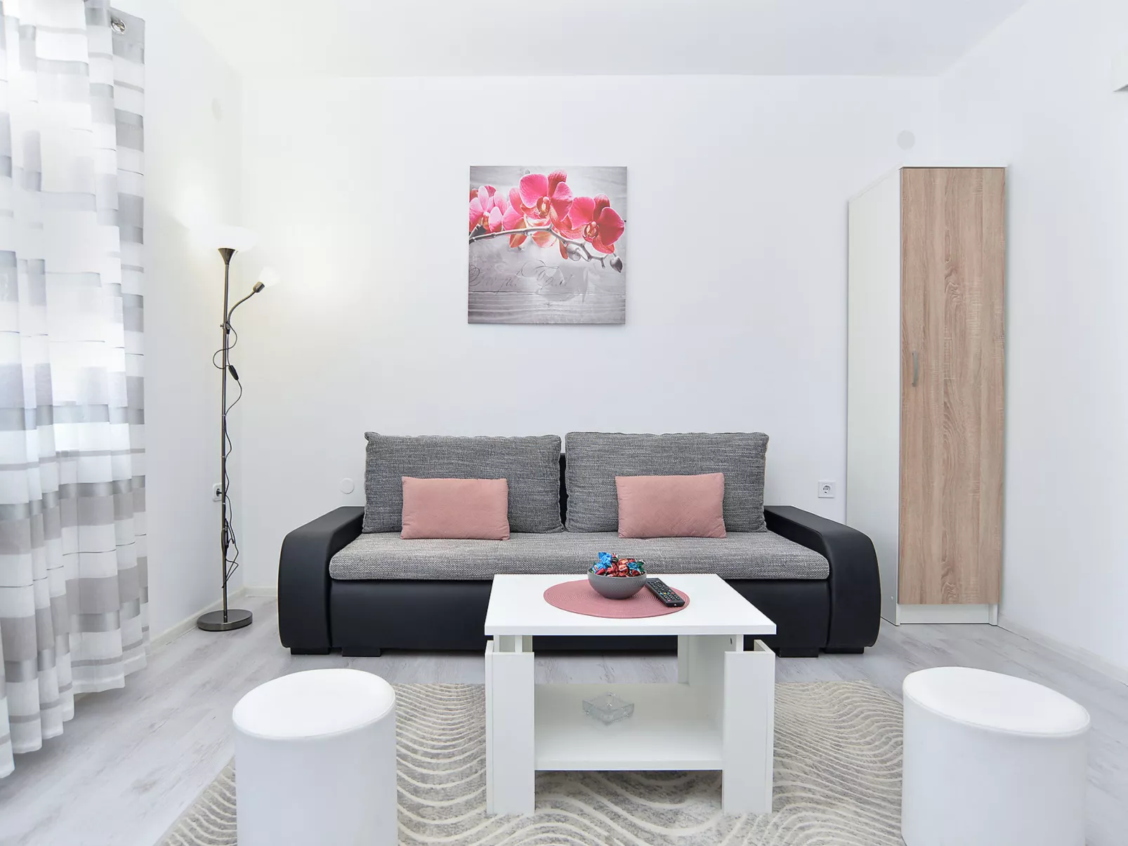 Apartment 2074 - Dedans