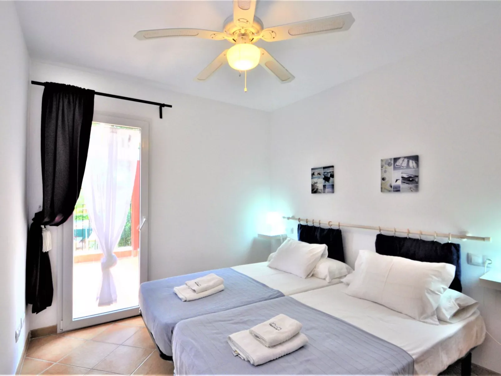 VILLA en Zona residencial tranquila con piscina privada ideal para familias - W - Inside