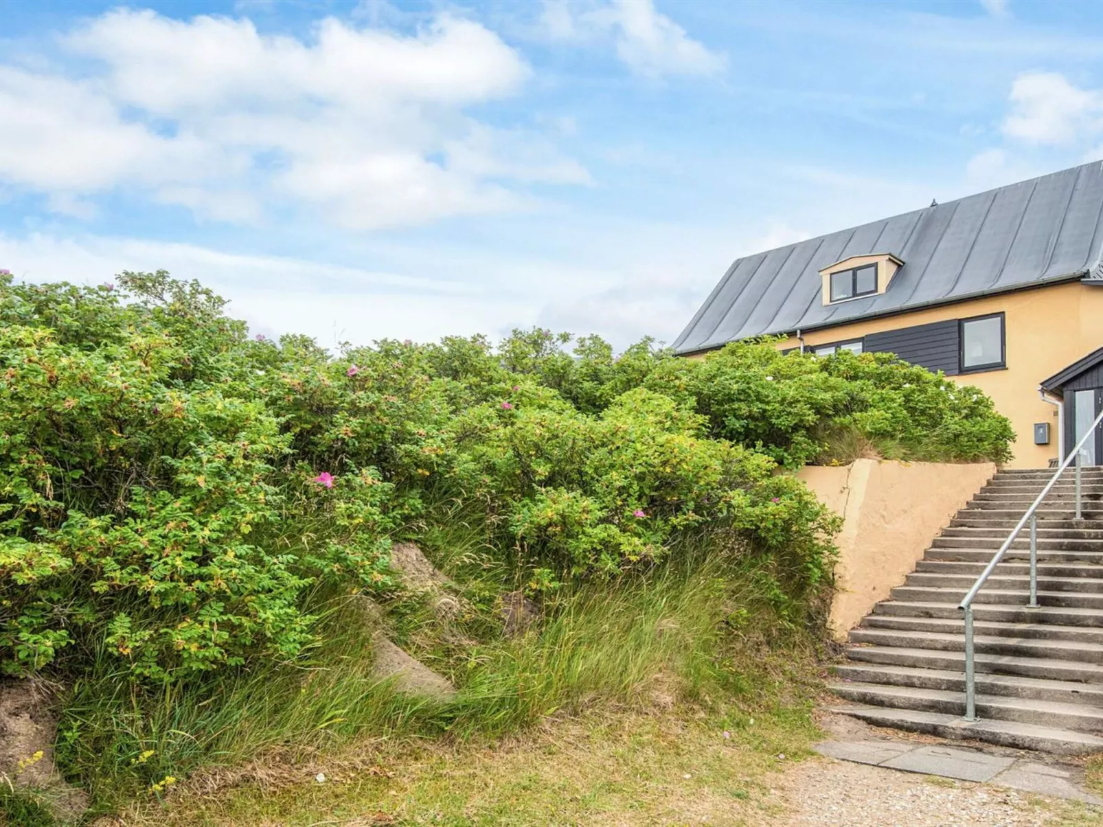"Gunhilda" - 300m from the sea - Draußen