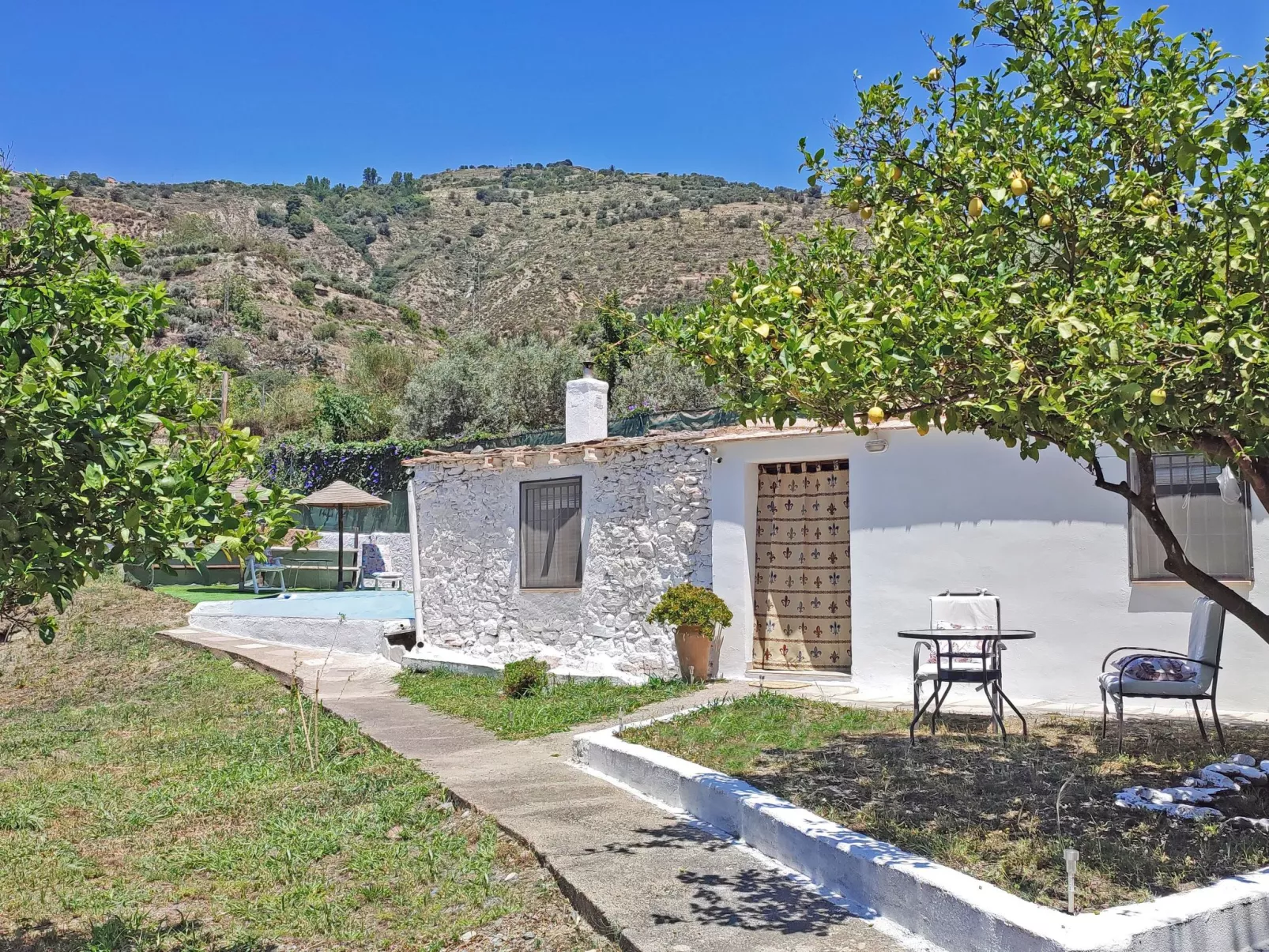 Gemütliches Haus mit Schwimmbad in La Alpujarra - Dehors
