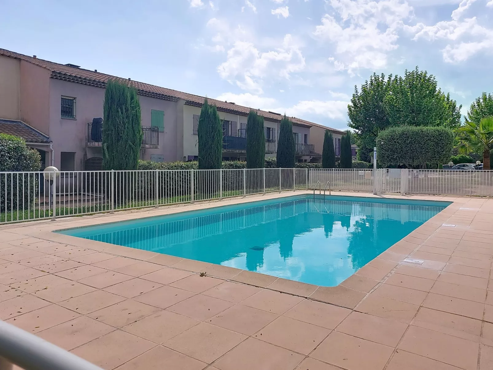 Les Bastides - Draußen