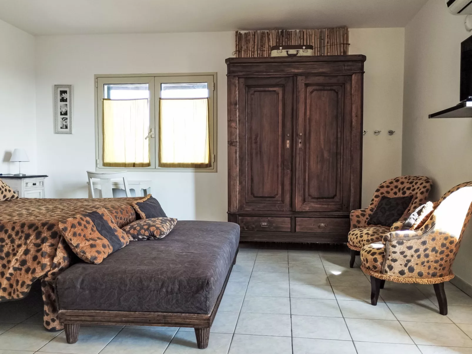 SilviaAmare: Sea view in the Maldives of Salento - Inside