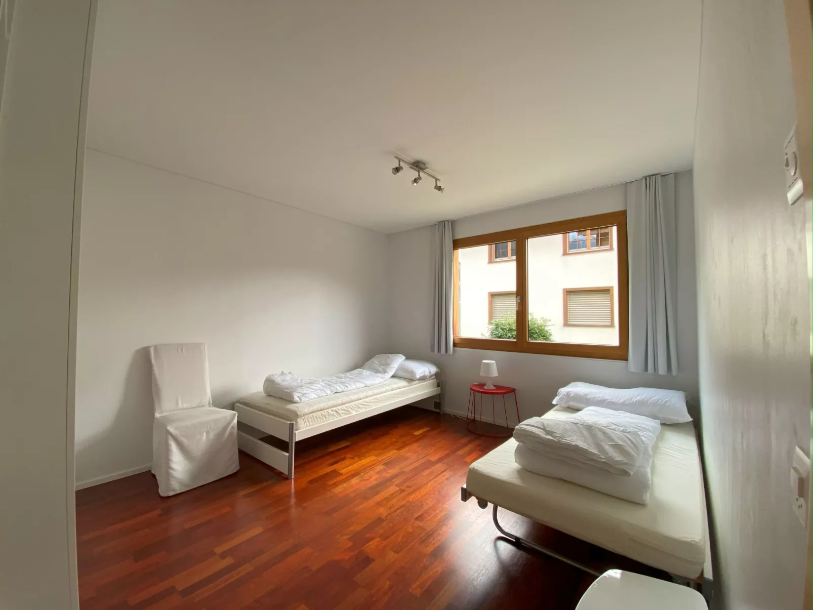 Dentervitgs, (Sedrun). - Inside
