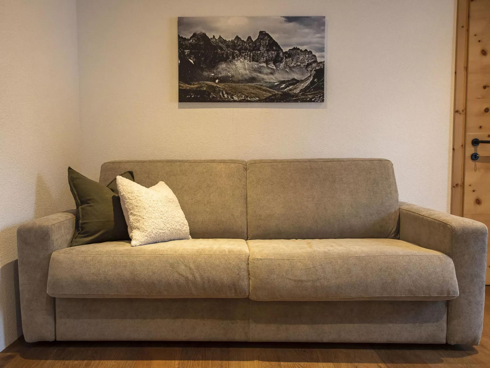 Flem Mountain Lodge, (Flims Waldhaus). Moderne neue 4.5 Ferienwohnung - Drinnen