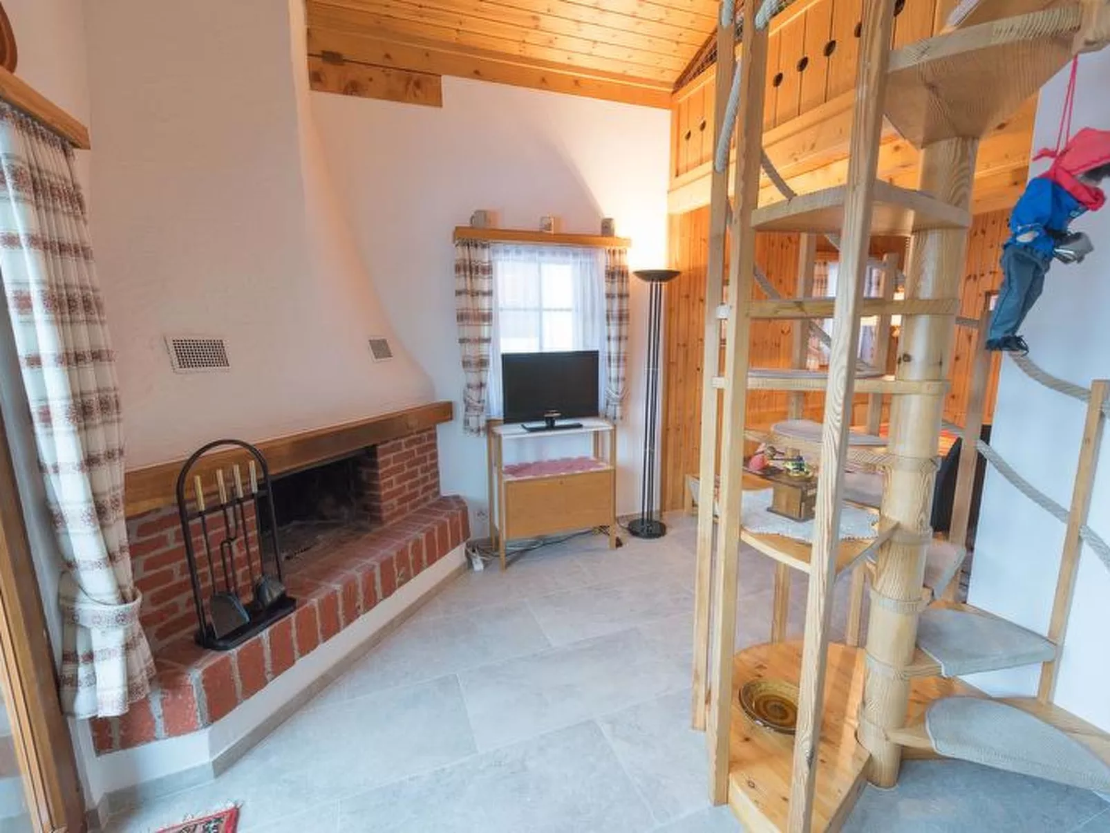 Casa Panorama Kuhn, Brigels, (Breil/Brigels). - Inside