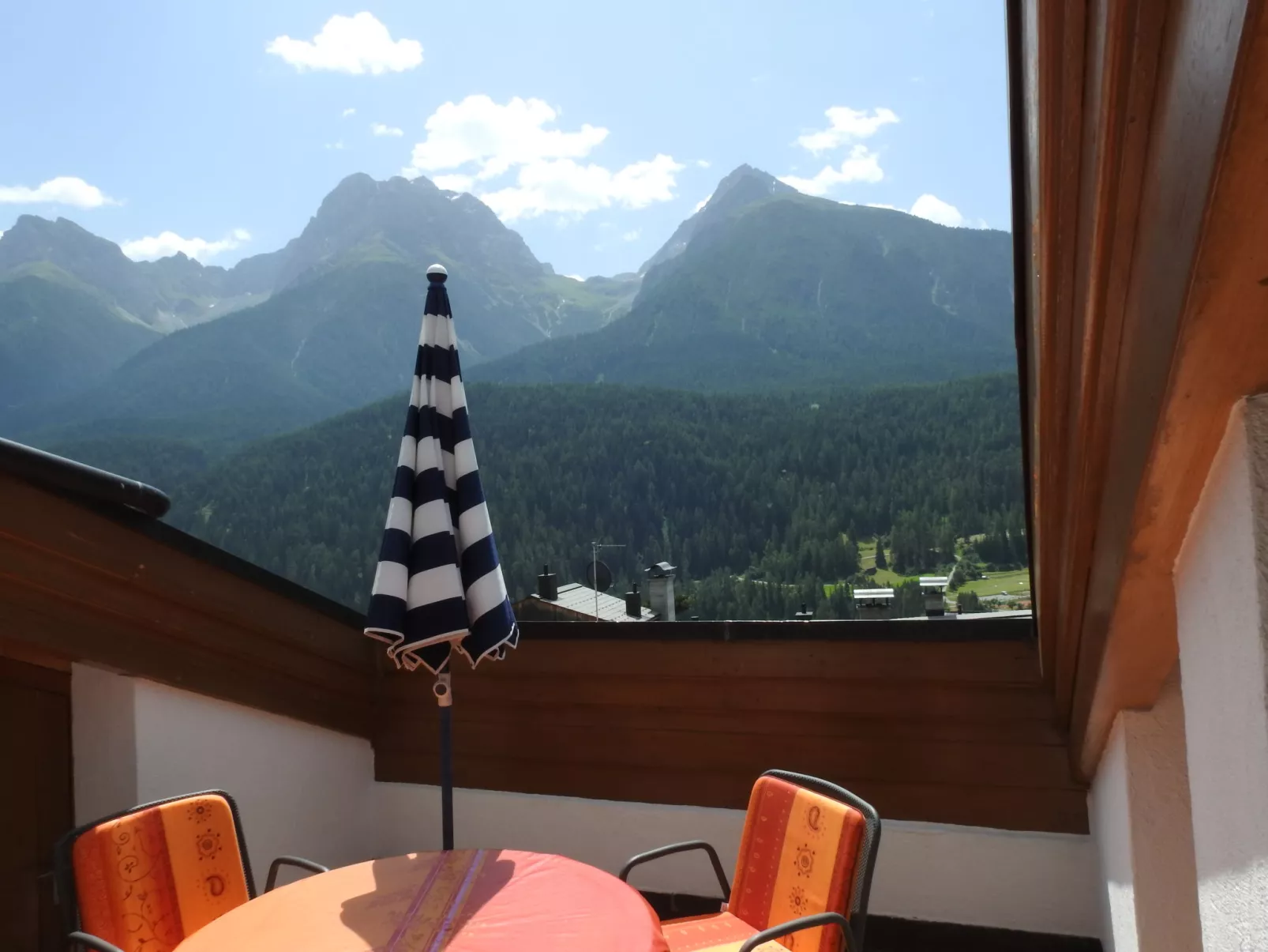 Via da Pedra Grossa 427A, (Scuol). - Outside