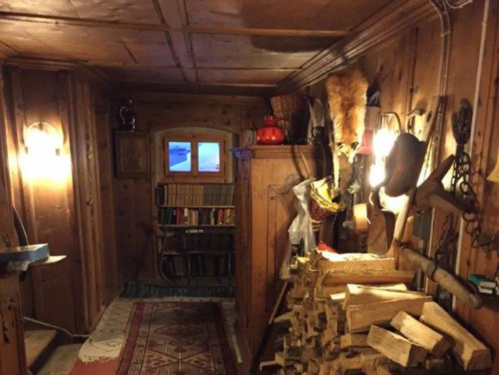 Wohnung Etter Albertinihaus, (Splügen). - Inside