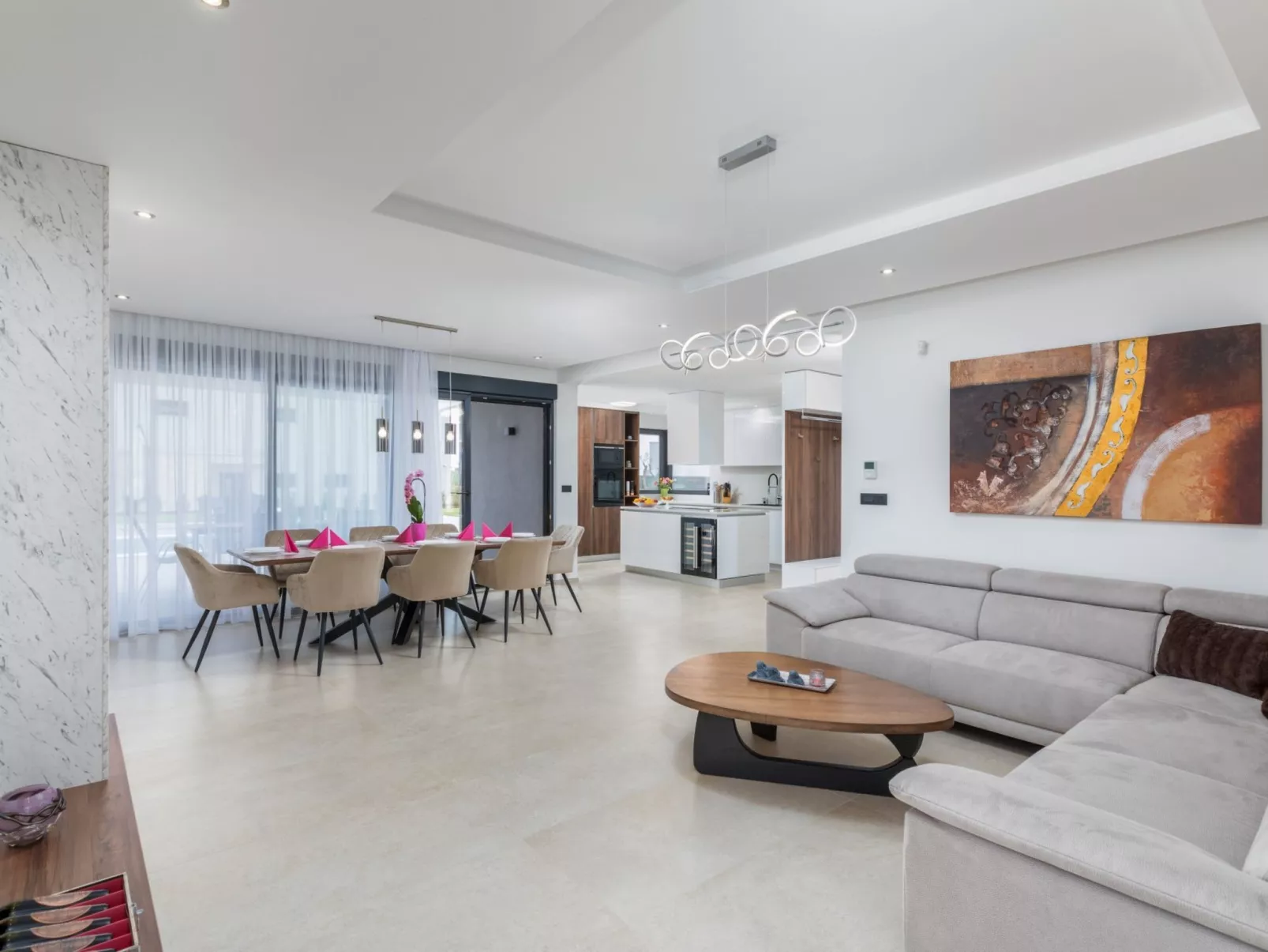 Villa Ana - Inside