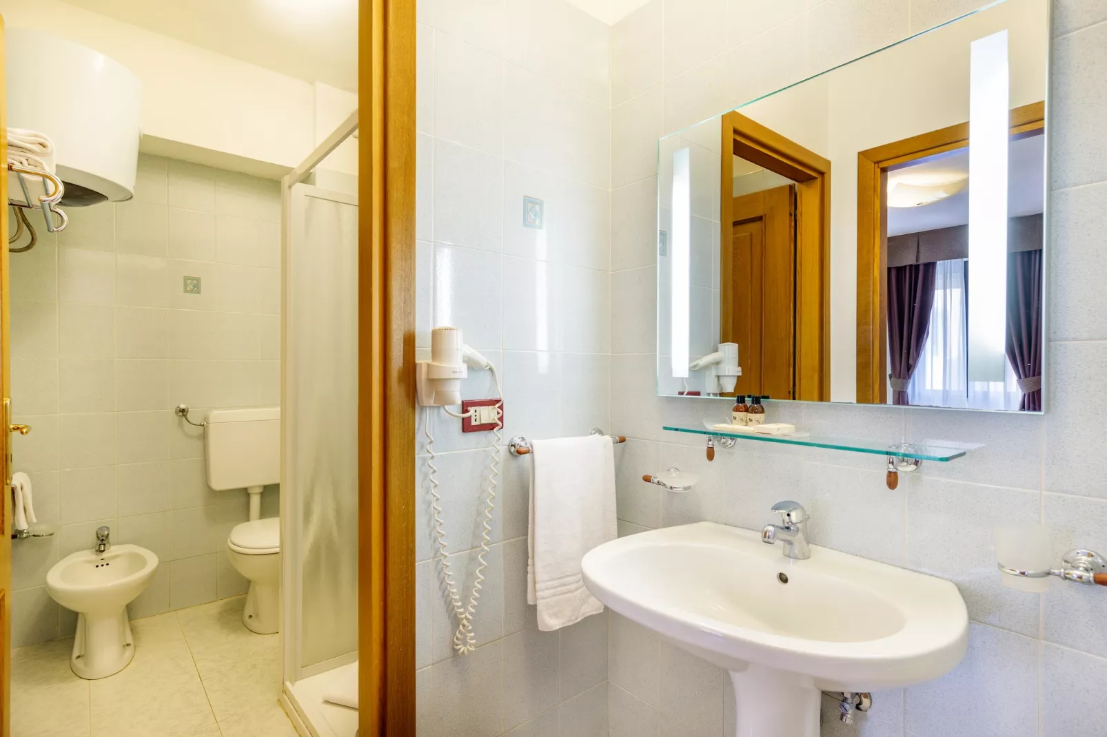 Rina Sea Apartments Mono - Badezimmer