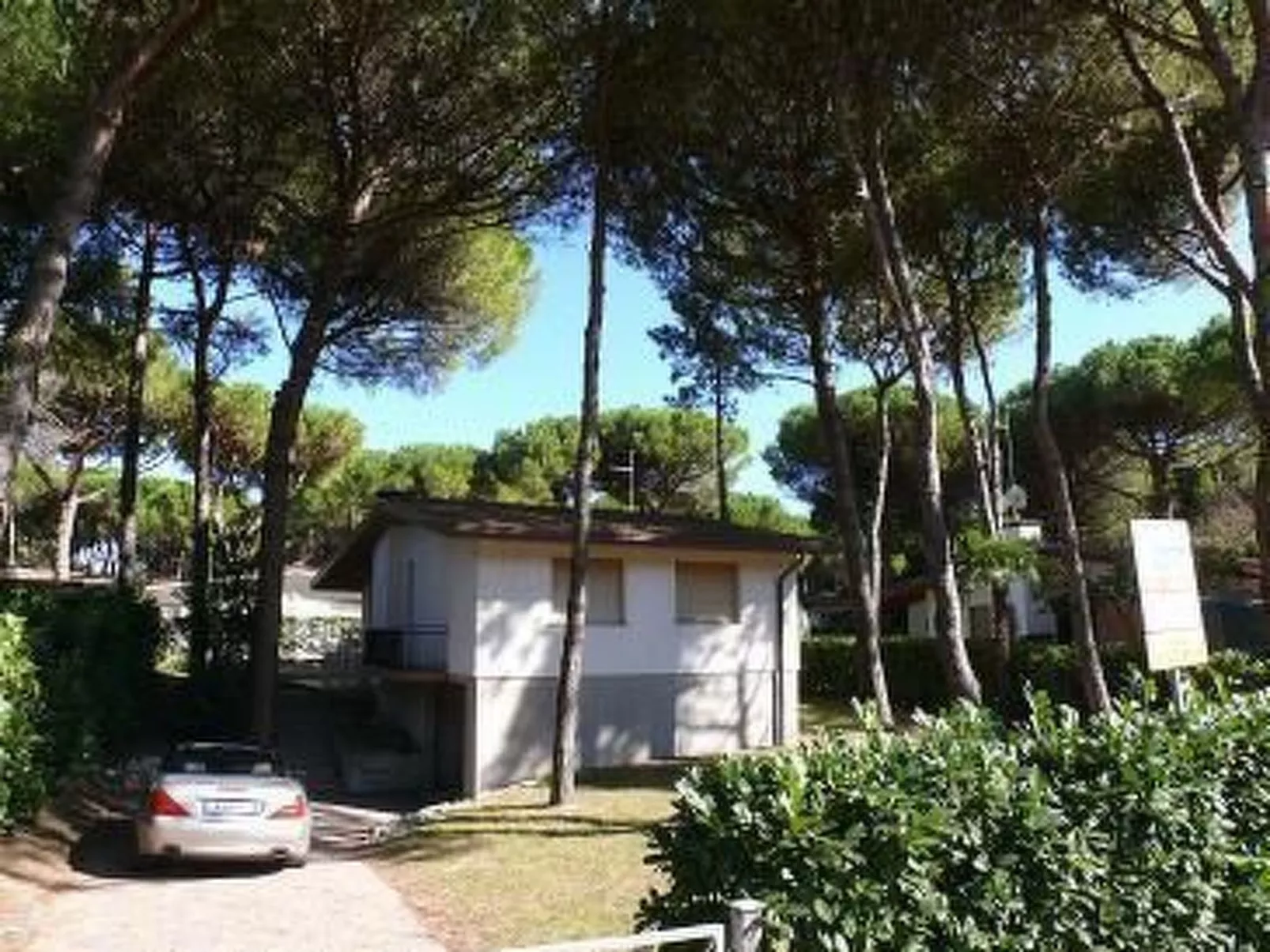 Villa Continenti - Outside