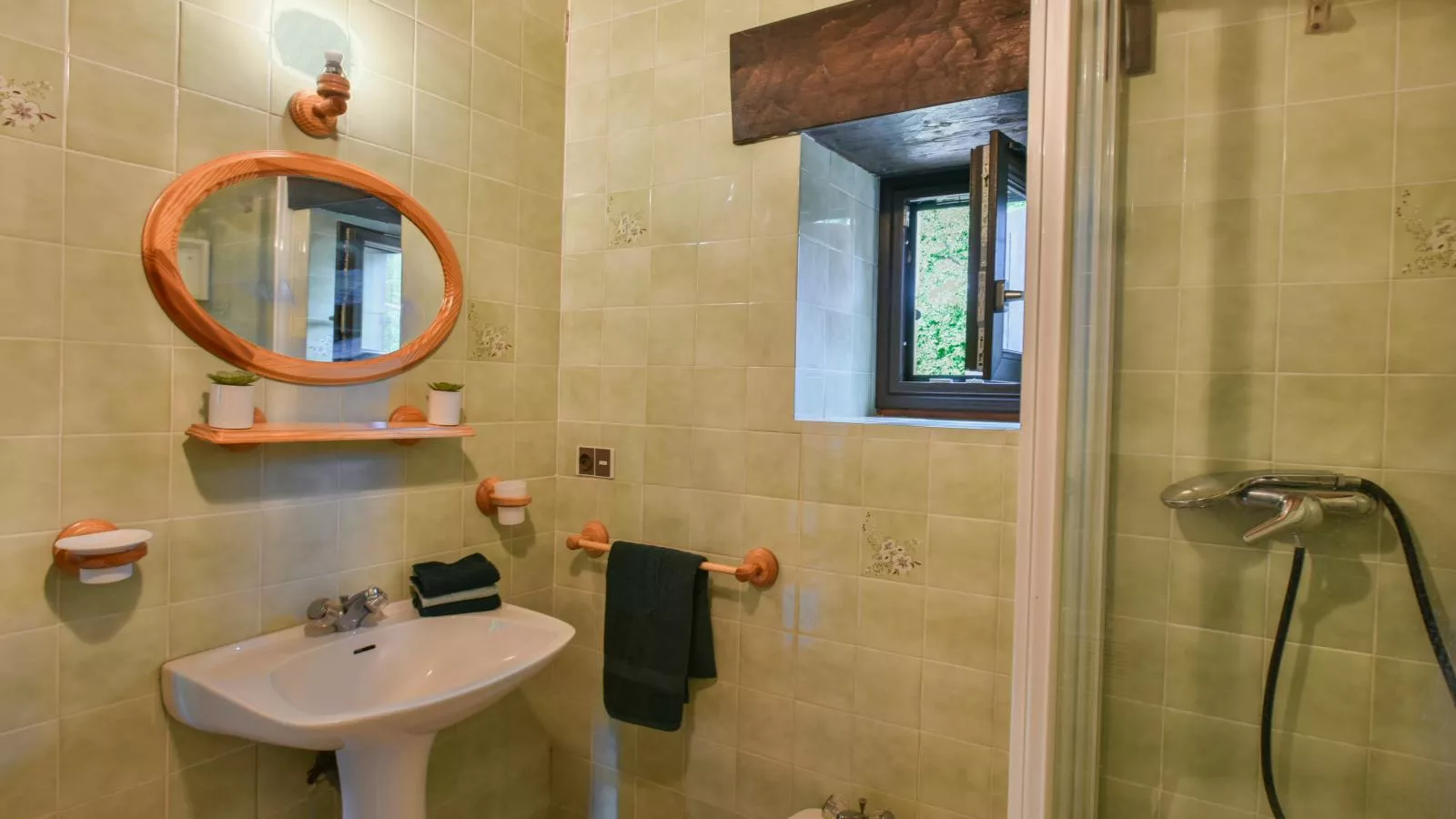 Bidot Bas - Bathroom