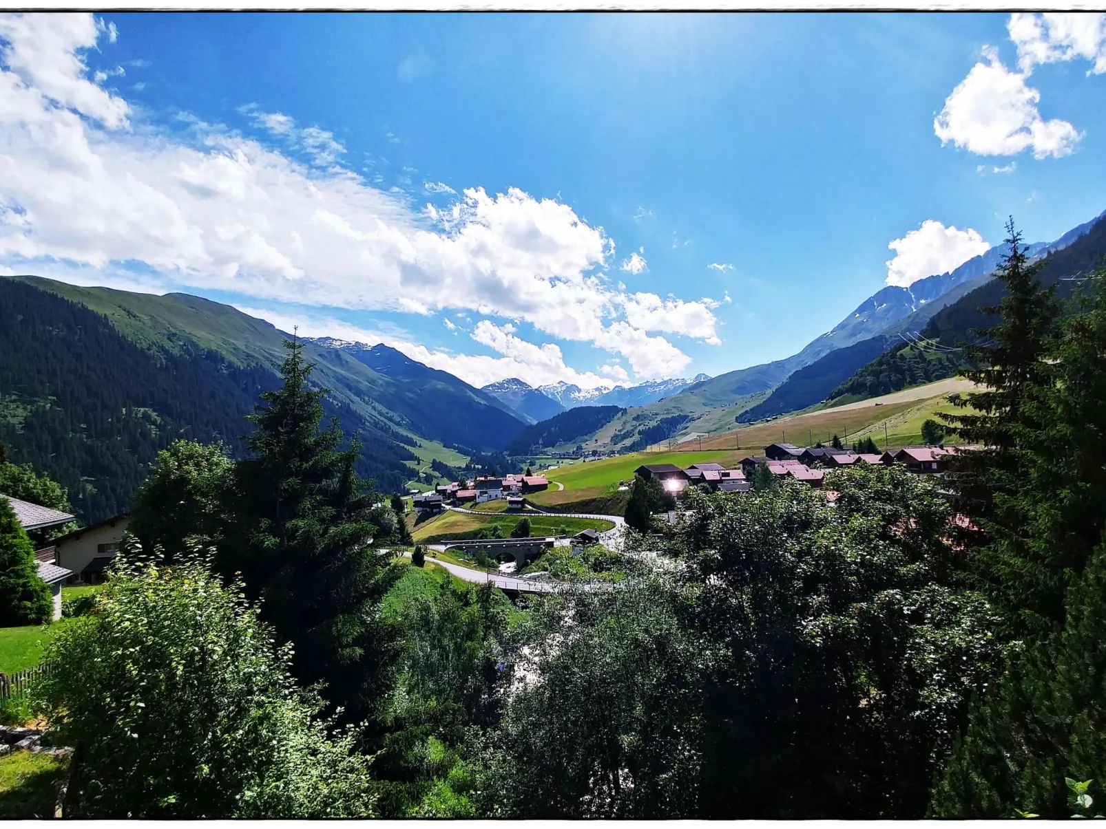 Chalet Dargun Bünter, (Camischolas/Sedrun). - Draußen