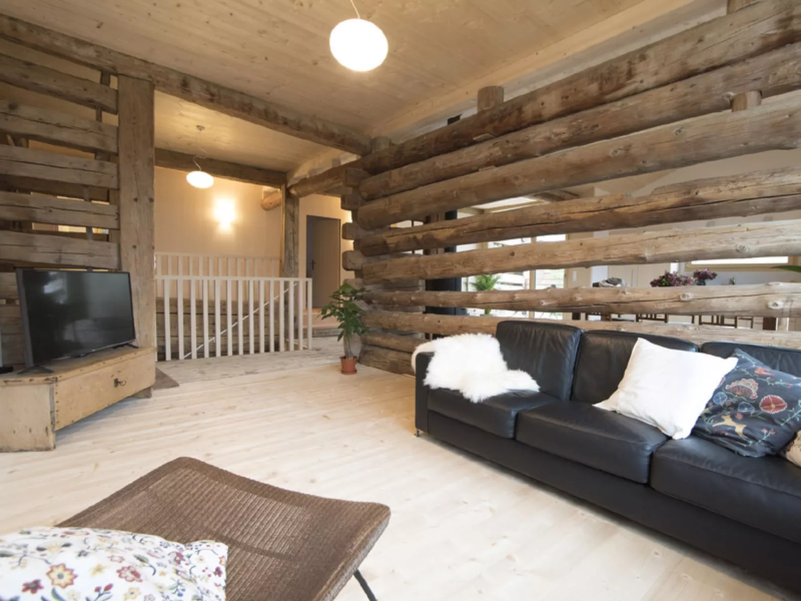 Haus La Grobla, (Donat). - Drinnen
