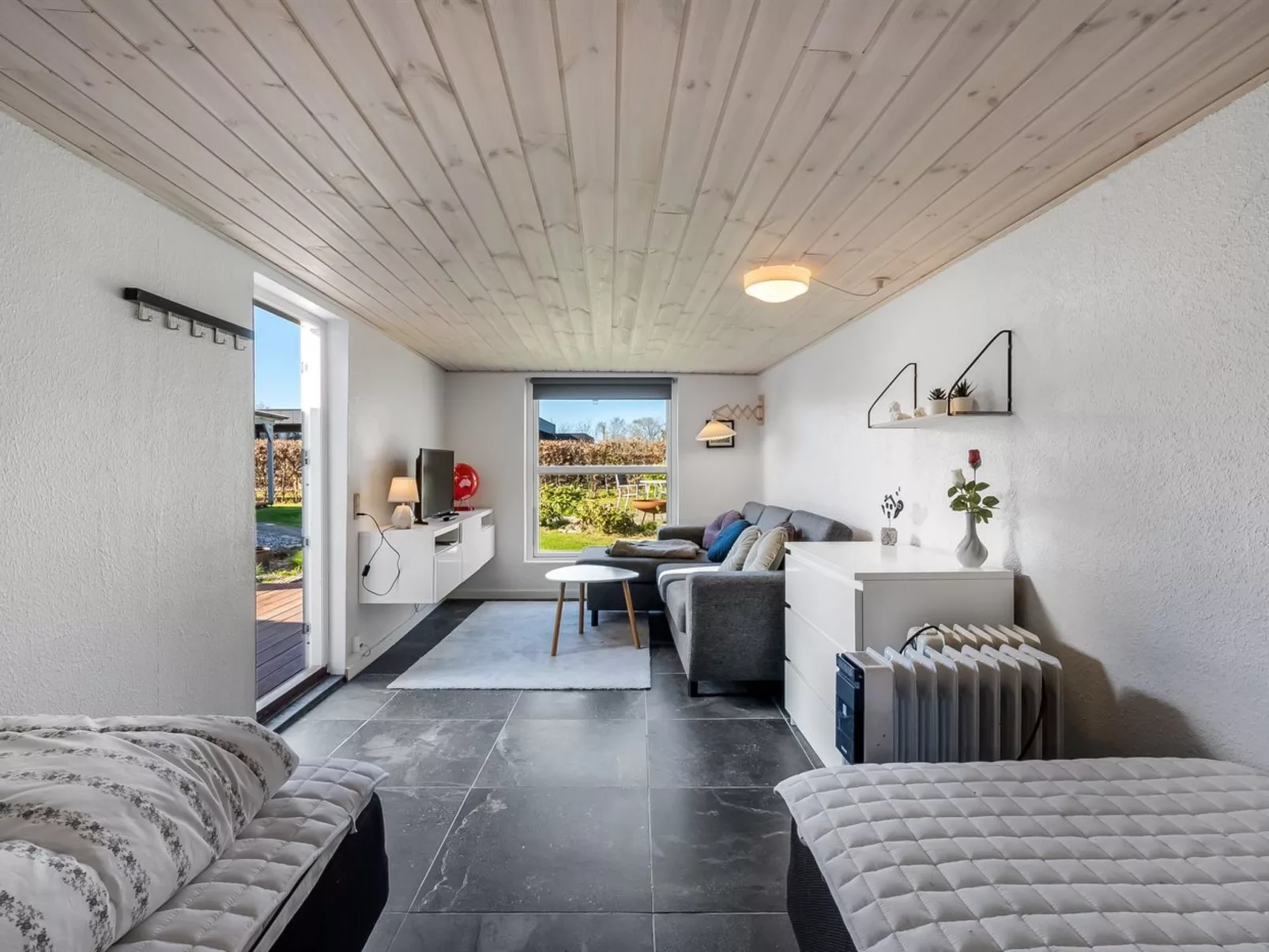 "Nisse" - 300m from the sea - Inside