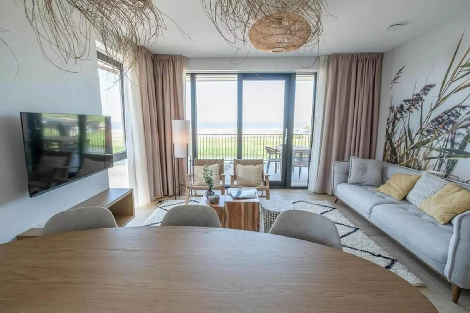 Luxury Beach Apartment | 4+2 Pers. - Esszimmer