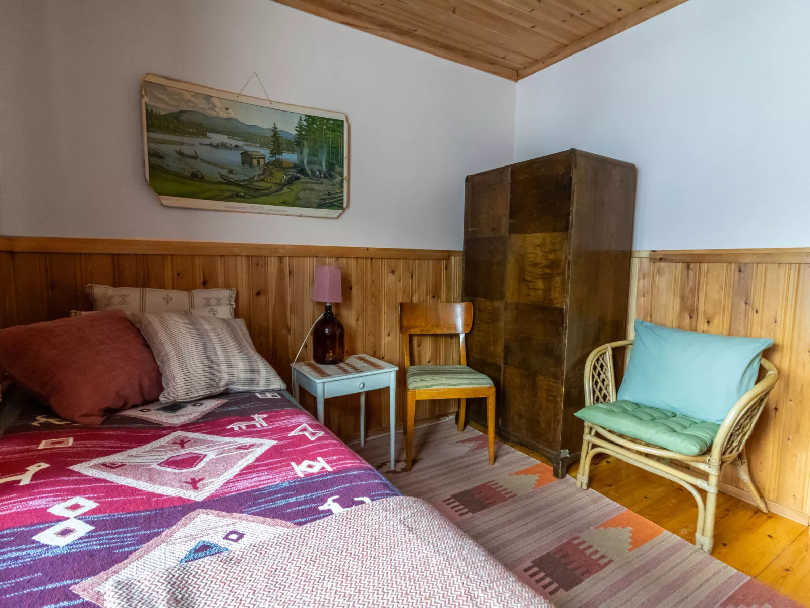 Ohola - Inside