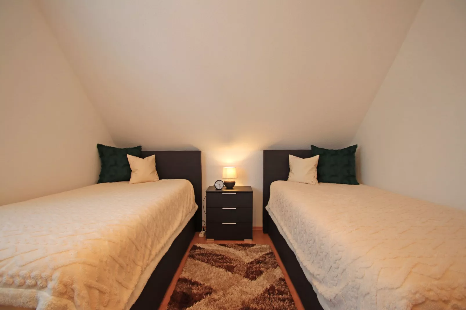 Schönes Ferienhaus in Alt Bukow Gaida - Bedroom