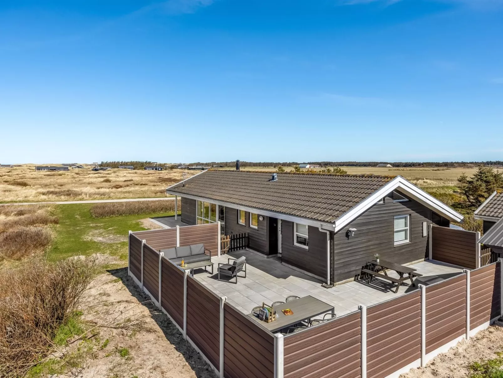 "Zuhra" - 250m from the sea - Draußen