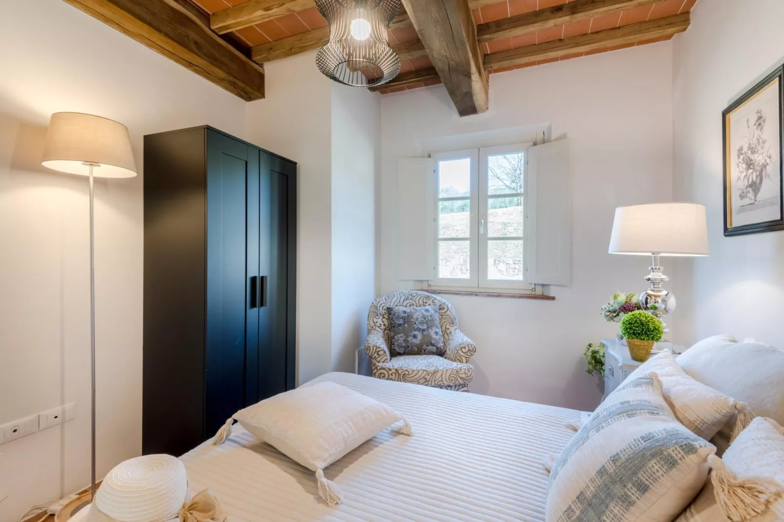 Casa Pinocchio at Borghetto Farmhouse - Bedroom
