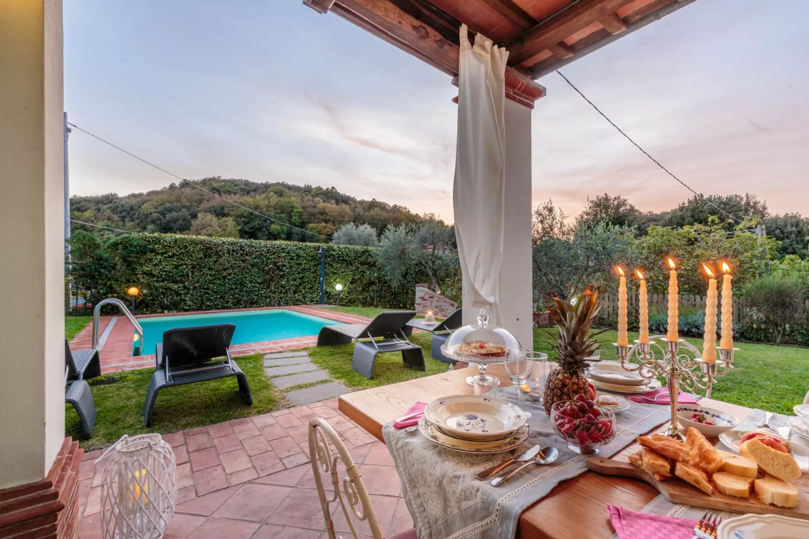 Rondini Farmhouse - Schwimmbad